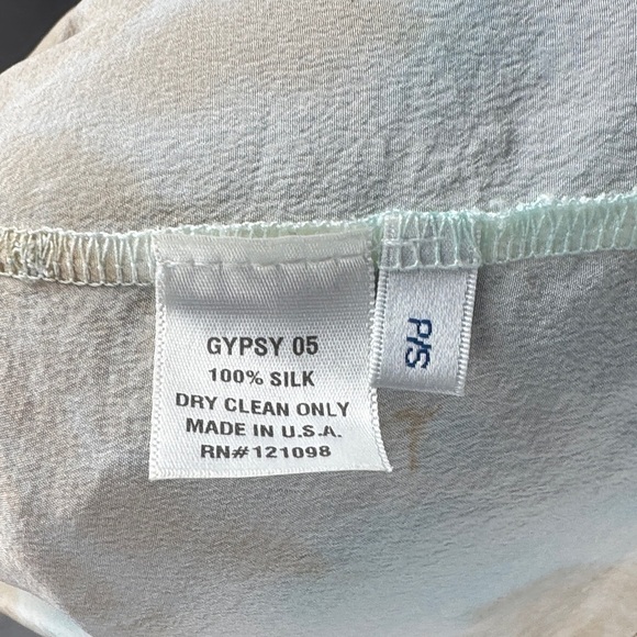 Gypsy 05 Tie-Dye V-Neck Women's Top - Picture 5 of 5